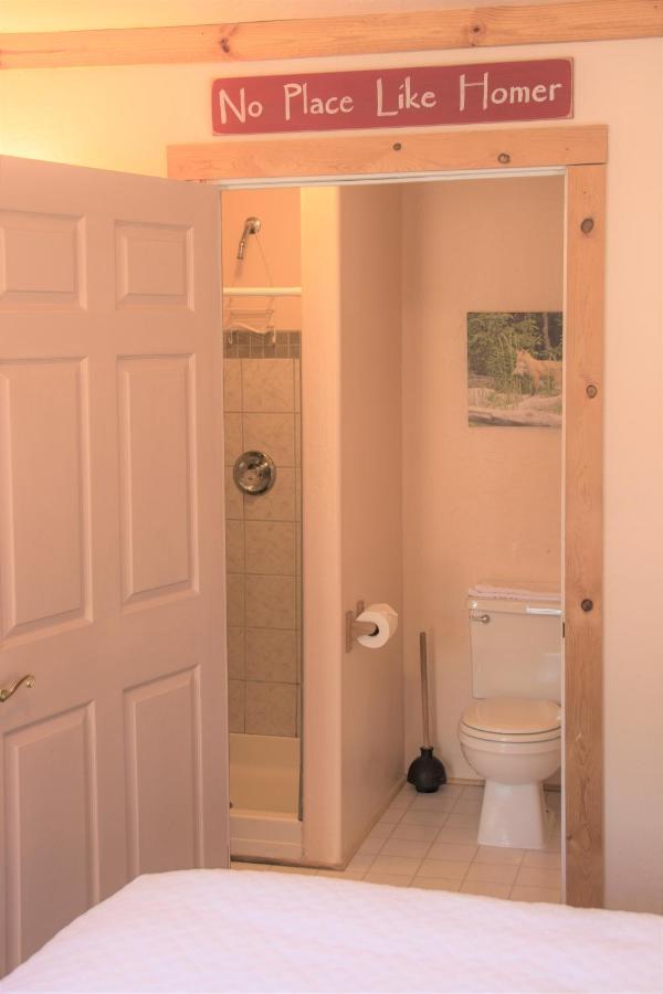 Homer Floatplane Lodge Room photo